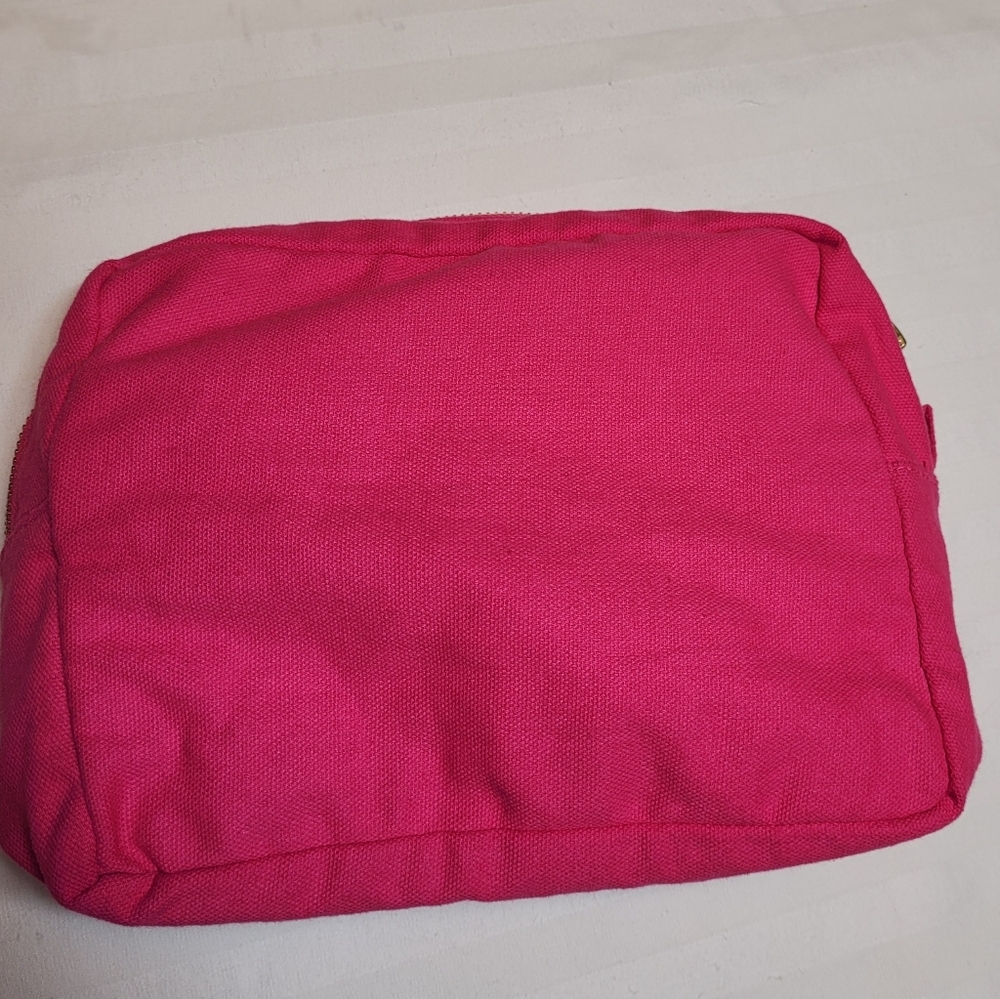 Wacoal Pink Cosmetic Bag - Picture 8 of 8